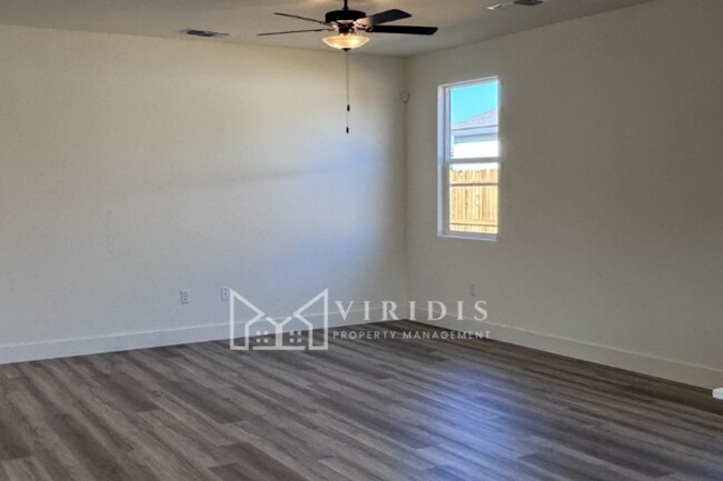 Foto del edificio - 7408 Brenner Pass Way