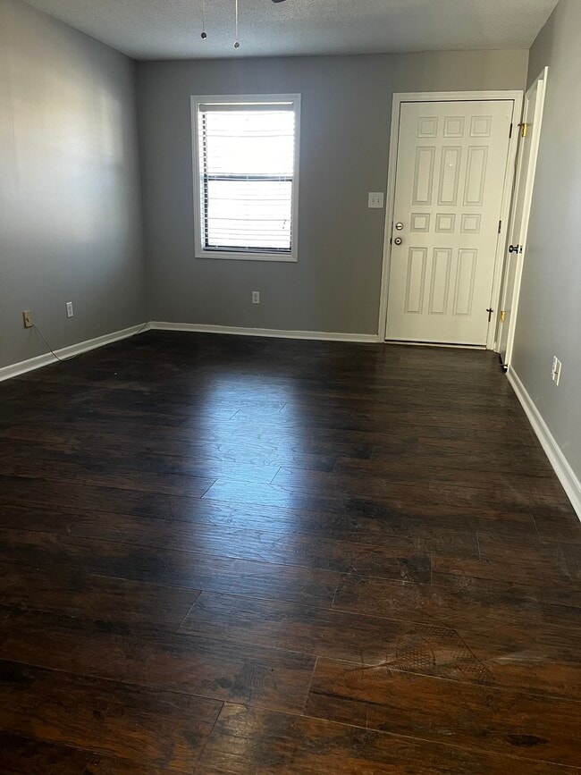 Building Photo - 1608 Windsong Ct