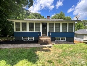 Building Photo - 403 Green St