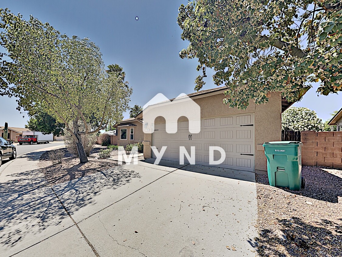 Primary Photo - 1464 W Canyon Shadows Ln