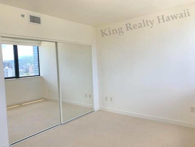 Foto del edificio - *Luxury Living at a reasonable price! 1 br...