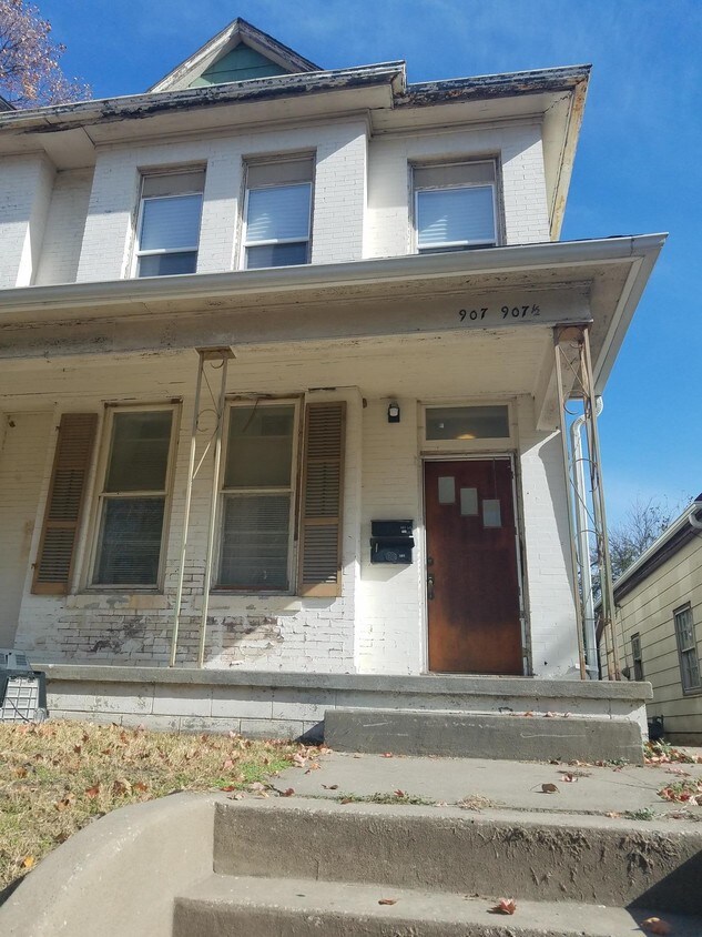 Primary Photo - 907 S 14th St