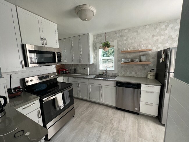 Building Photo - 3590 S Bannock St