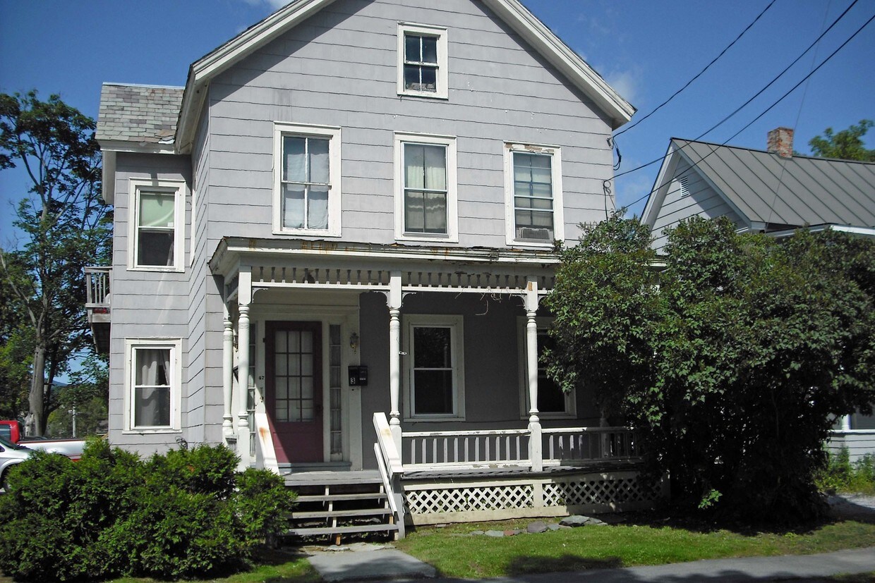 Primary Photo - 47 Summer St