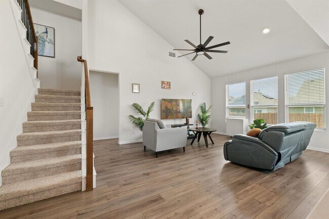 Foto del edificio - 2604 Danbury Ln