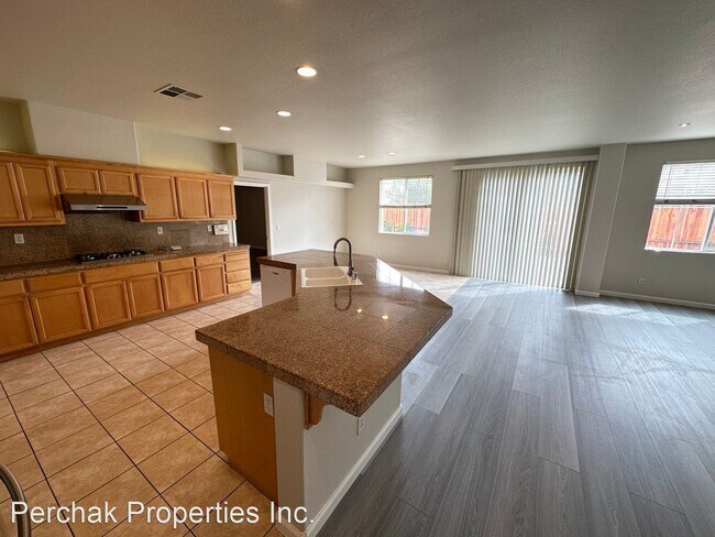 Building Photo - 5 br, 3 bath House - 4509 Wagon Trail Way