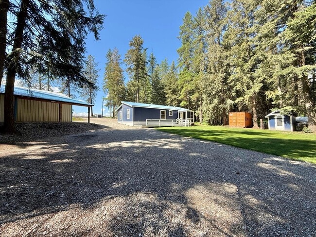 Building Photo - 5228 W Crosscut Rd