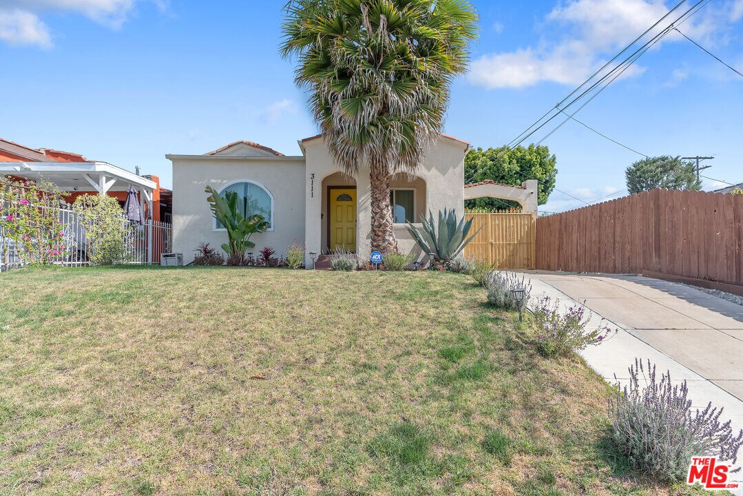 Foto principal - 3111 W 69th St