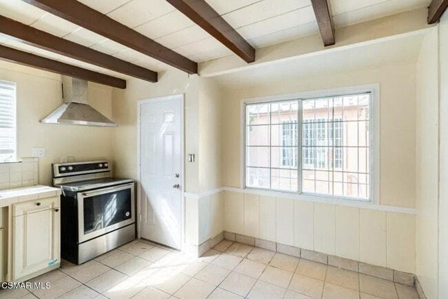 Building Photo - 12015 Riverside Dr