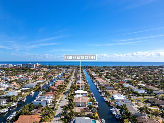 Foto del edificio - 2650 NE 47th St