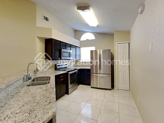 Building Photo - 7797 Fox Knoll Pl