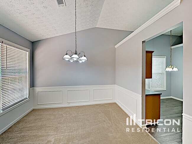 Foto del edificio - 420 Heathcliff Ct