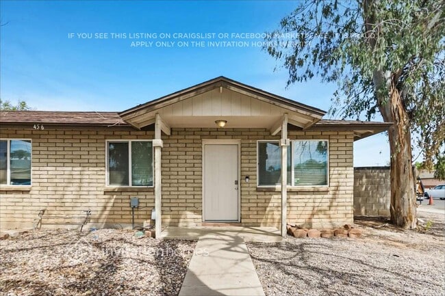 Building Photo - 456 E 6th Dr