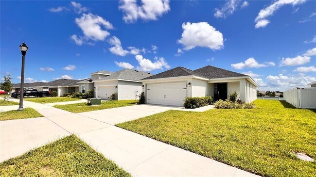 1097 SILAS St Haines City FL - 1097 Silas St Haines City Fl Building Photo 