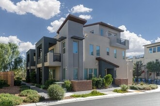 Building Photo - 11272 Gravitation Dr