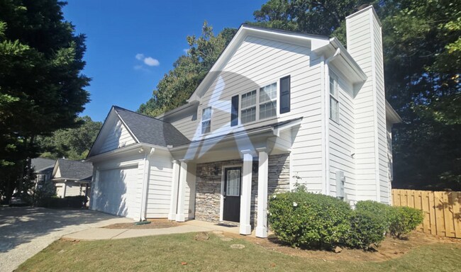 Building Photo - 2624 McGuire Dr