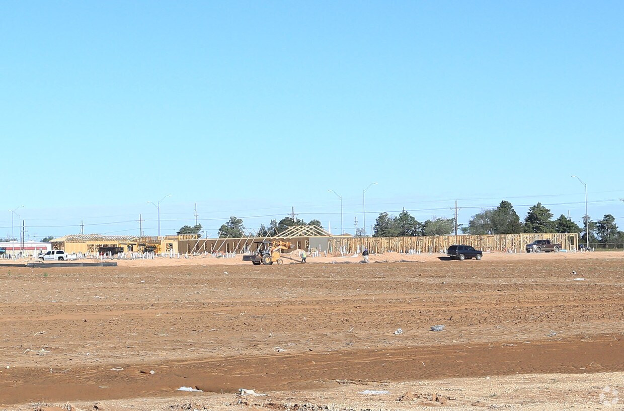 Building Photo - Bushland Spring Townhomes