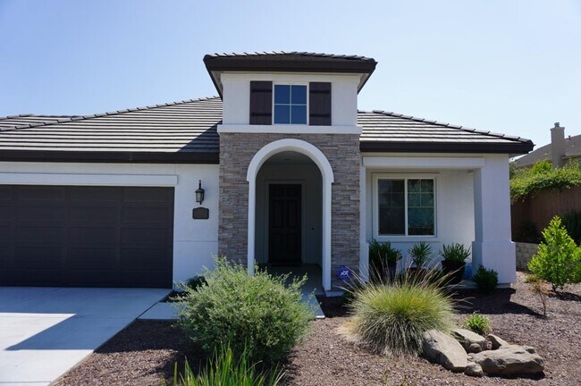 Building Photo - 125 Los Altos Dr