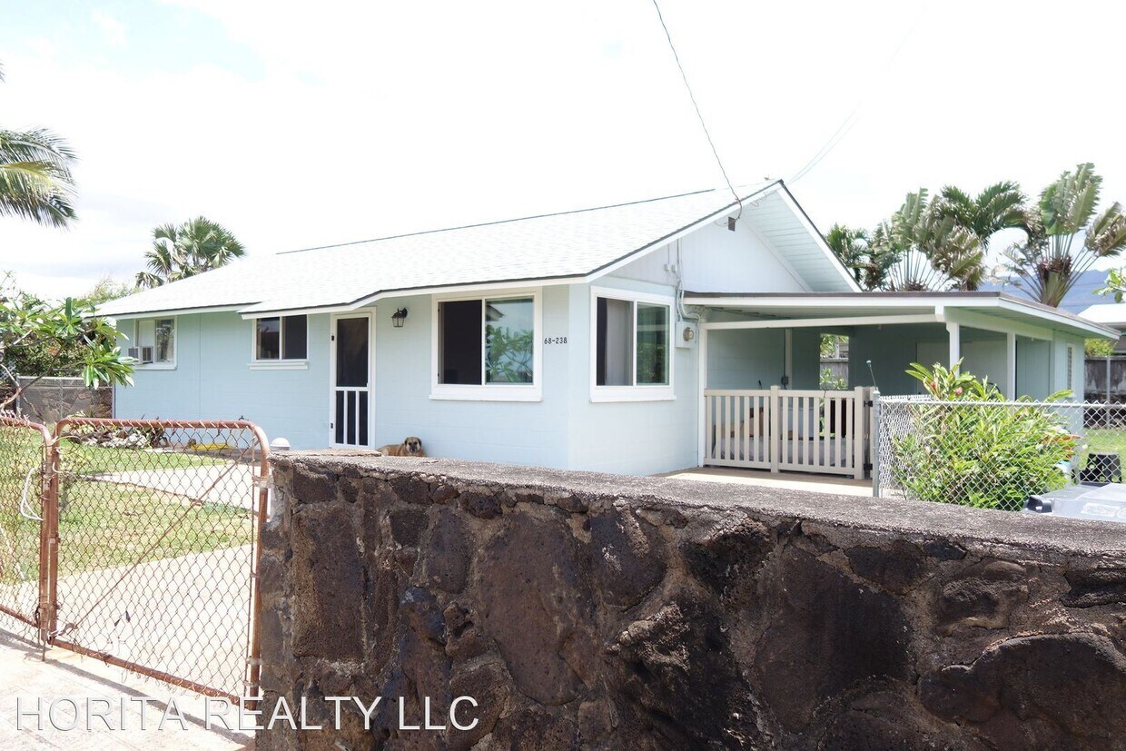 Primary Photo - 3 br, 1.5 bath House - 68-238 AU ST.