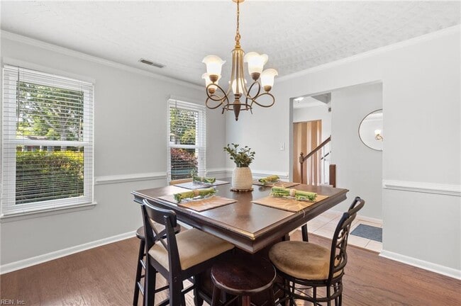 Foto del edificio - 1284 Grassy Hollow Pl
