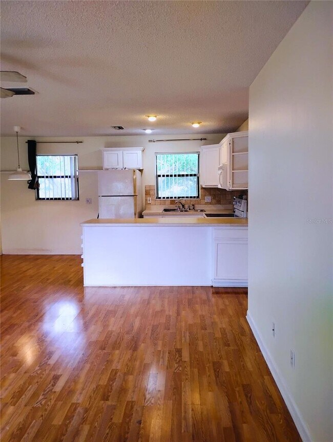 Photo - 4973 91st Ave (Pinellas Park, FL) Apartment