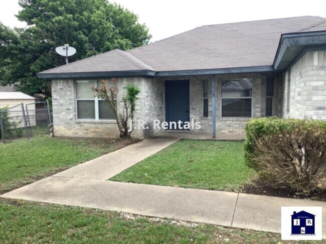 Building Photo - 2601 Coach Dr, Killeen, TX 76543