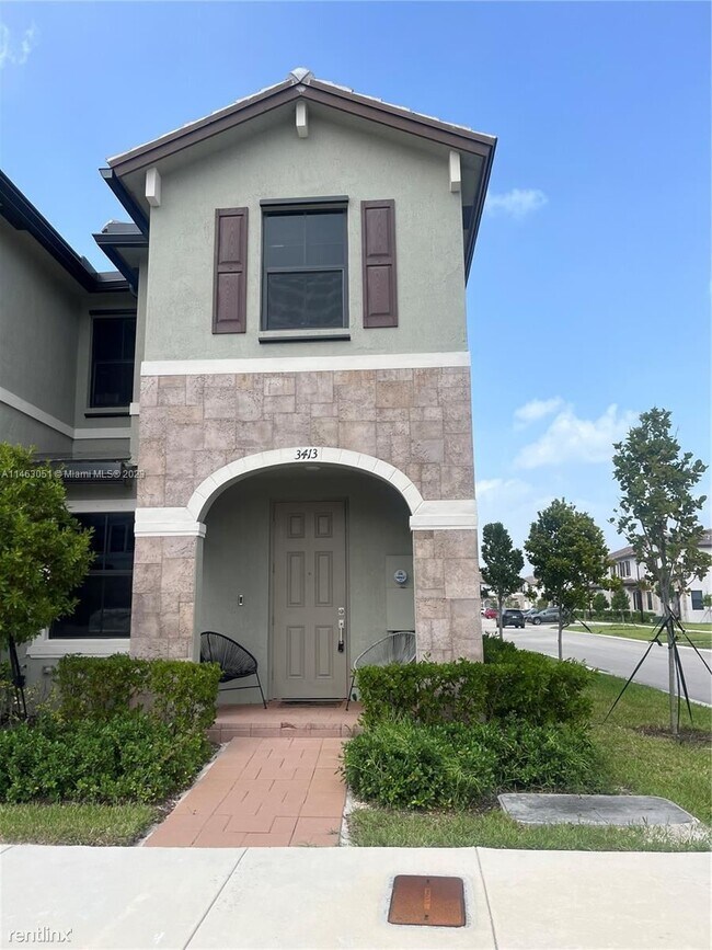 Building Photo - 3 br, 2.5 bath House - 3413 W 113th St