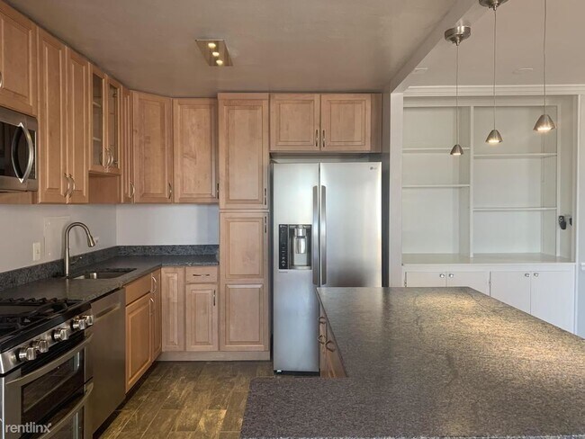 Foto del edificio - 4501 Arlington Blvd