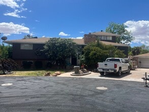 Building Photo - 570 S 440 E Cir