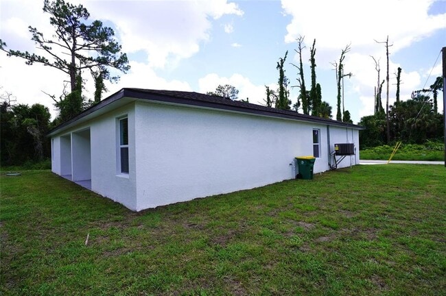 Building Photo - 17072 Byron Ave