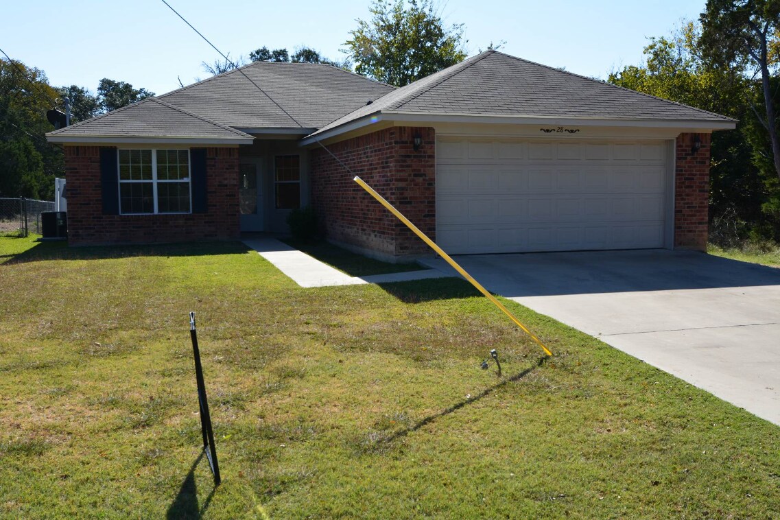 Primary Photo - 28 Bluebonnet Dr
