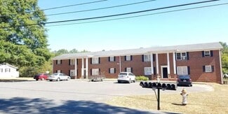 Building Photo - 620 N College Dr