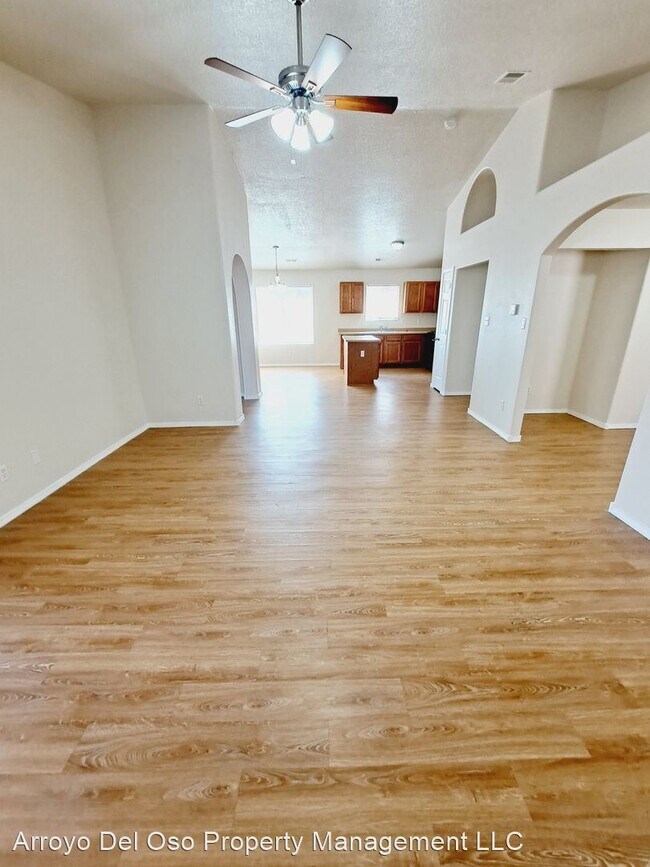 Building Photo - 3 br, 2 bath House - 800 Prairie Sage Cour...