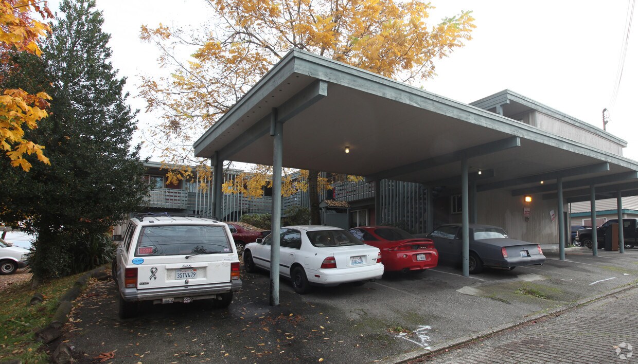 902 S 7th St, WA 98405 Apartments in WA