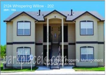 Primary Photo - 2124 E Whispering Willow Ln
