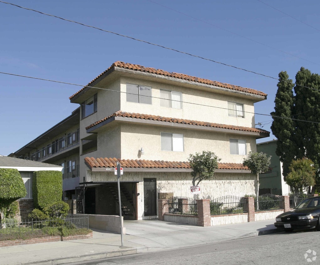 4047 W 136th St, Hawthorne, CA 90250 Apartments in Hawthorne, CA