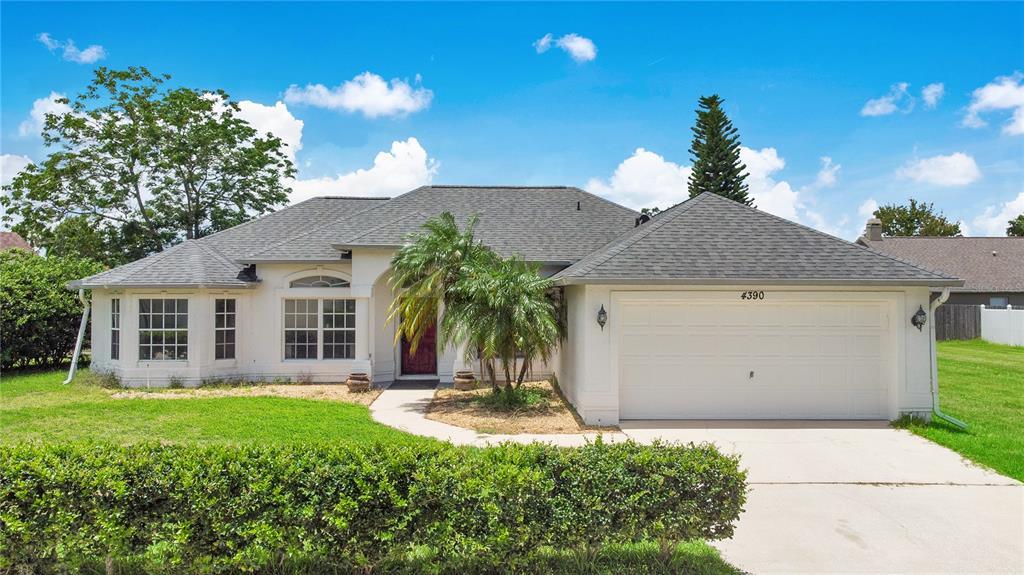 Foto principal - 4390 King Edward Dr