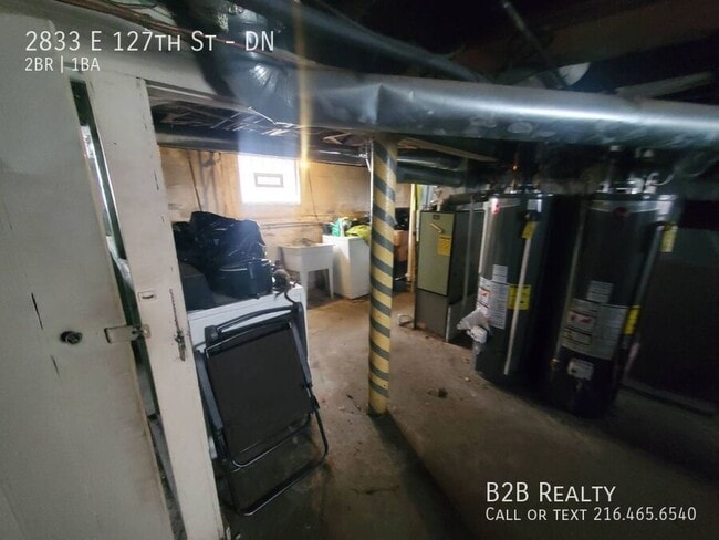 Foto del edificio - 2833 E 127th St