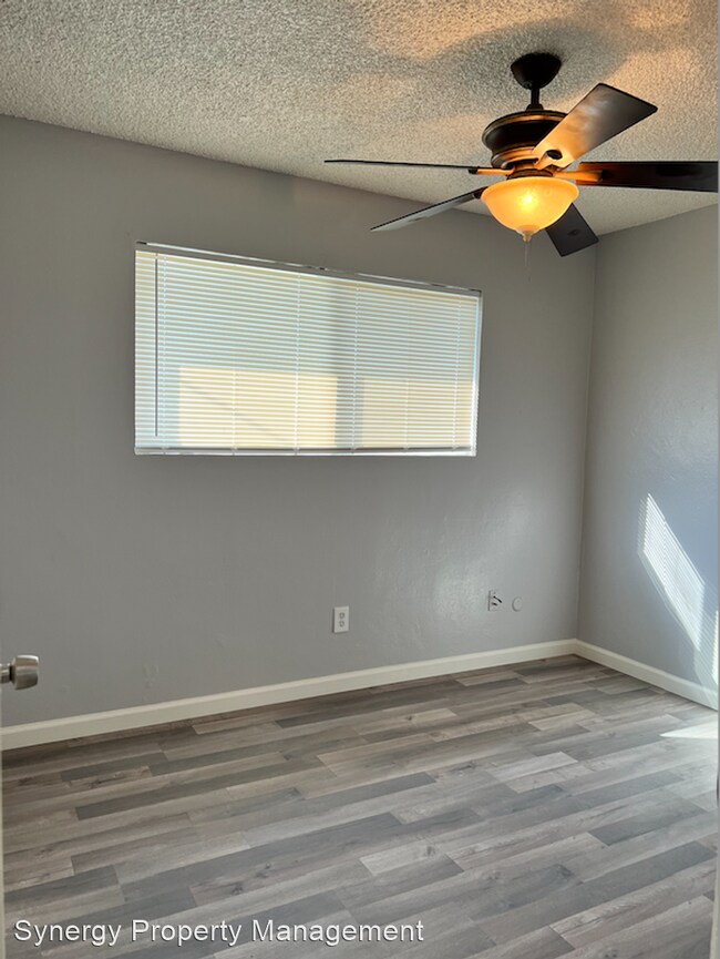 Foto del edificio - 2 br, 1 bath House - 327 Dobrusky Drive