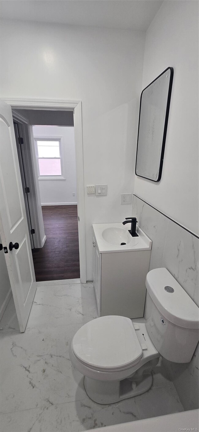 Building Photo - 452 S 1st Ave