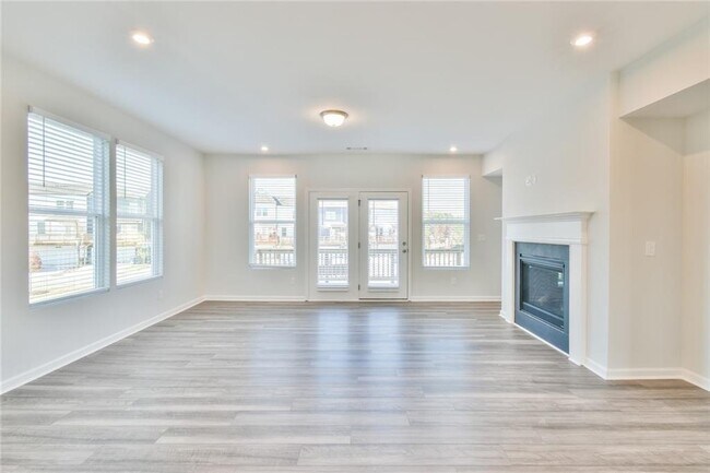 Building Photo - 2280 Whistler Wy