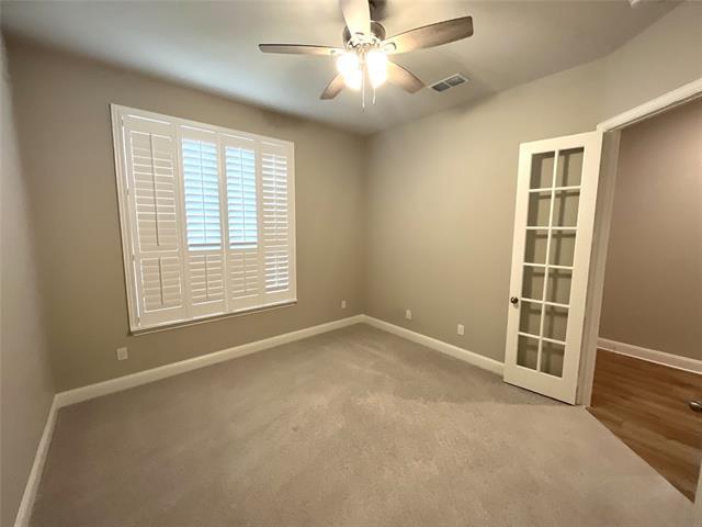 Foto del edificio - 2253 Burning Bush Ln