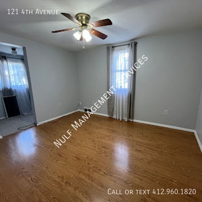 Foto del edificio - 121 4th Ave