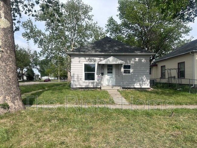 Building Photo - 4444 N 60th St