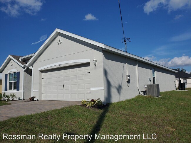 Foto del edificio - 4 br, 2 bath House - 4123 NE 22nd Ave