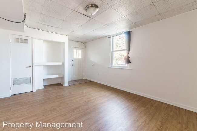 Building Photo - 1126 Arlington Ave