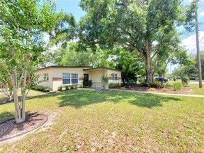 Building Photo - 10931 N Edison Ave