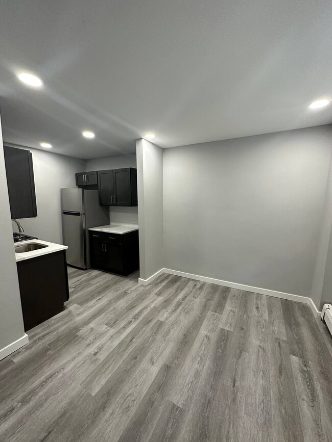 Photo - 615 Vernon Rd Apartment