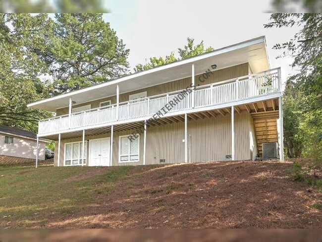 Building Photo - 1520 Garland Ave
