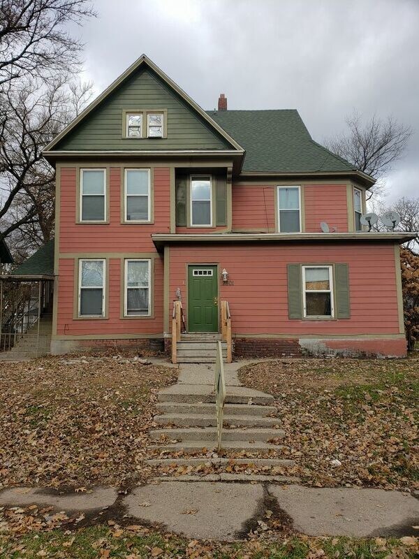 Foto principal - 2801 Cottage Grove Ave